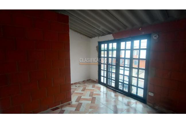 Apartamentos, Alquiler, Candelaria - $600.000