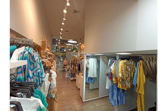 Locales y Bodegas, Venta, Centenario - $1.100.000.000