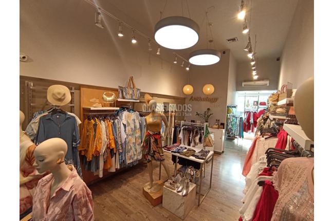 Locales y Bodegas, Venta en Centenario