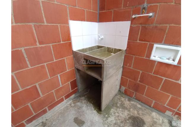 Casas, Alquiler, Candelaria - $850.000