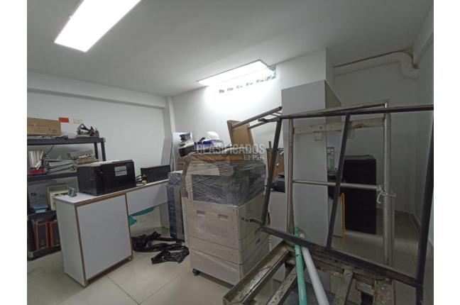 Locales y Bodegas, Venta, Álamos - $115.000.000