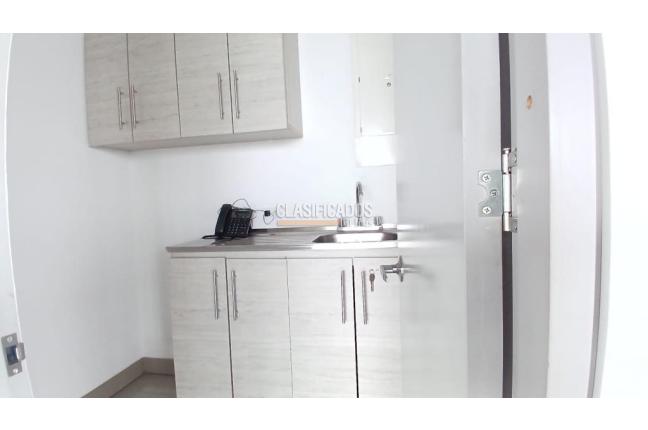 Oficinas y Consultorios, Alquiler, San Vicente - $11.271.000