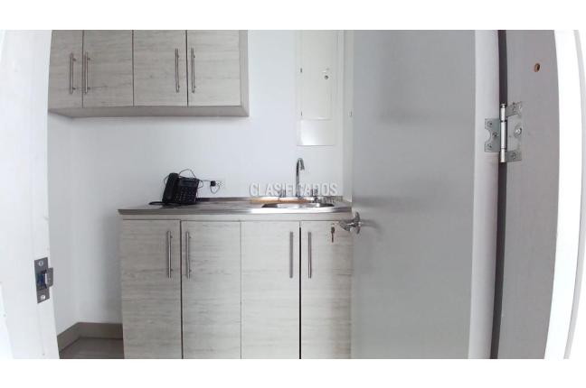 Oficinas y Consultorios, Alquiler, San Vicente - $11.271.000