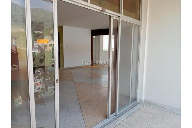 Apartamentos, Venta, Granada - $700.000.000