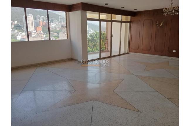 Apartamentos, Venta, Granada - $700.000.000