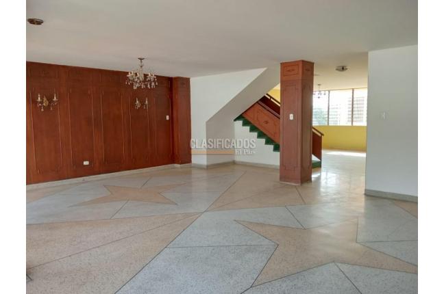 Apartamentos, Venta, Granada - $700.000.000