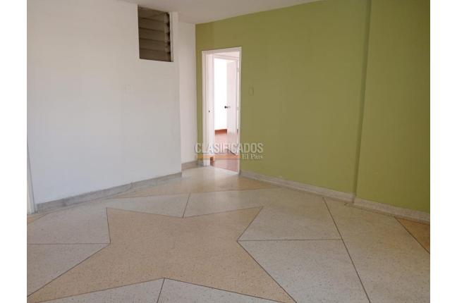 Apartamentos, Venta, Granada - $700.000.000