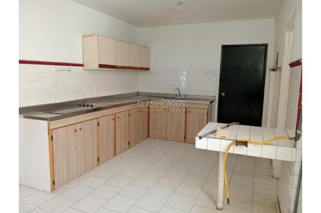 Apartamentos, Venta, Granada - $700.000.000