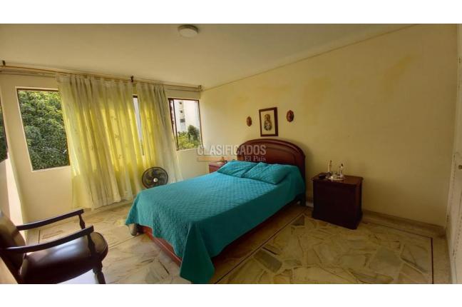 Casas, Alquiler, Cristales - $10.000.000