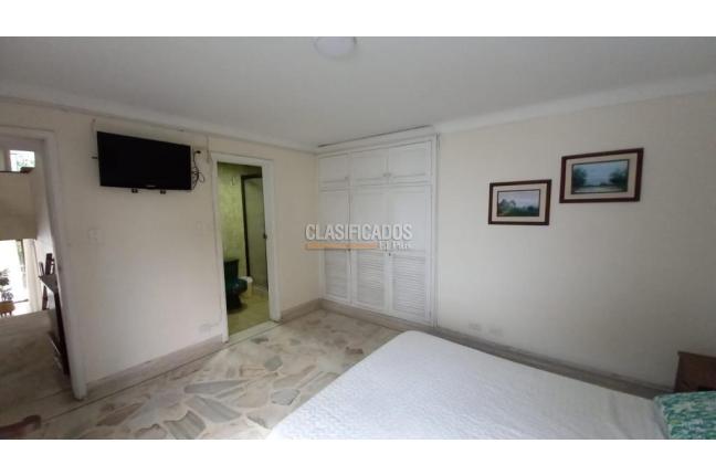 Casas, Alquiler, Cristales - $10.000.000