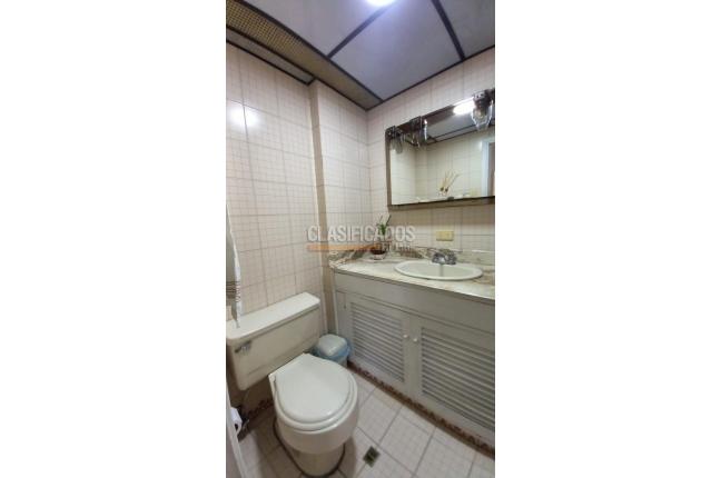 Casas, Alquiler, Cristales - $10.000.000