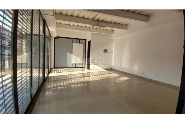 Locales y Bodegas, Alquiler, El Bosque - $1.700.000