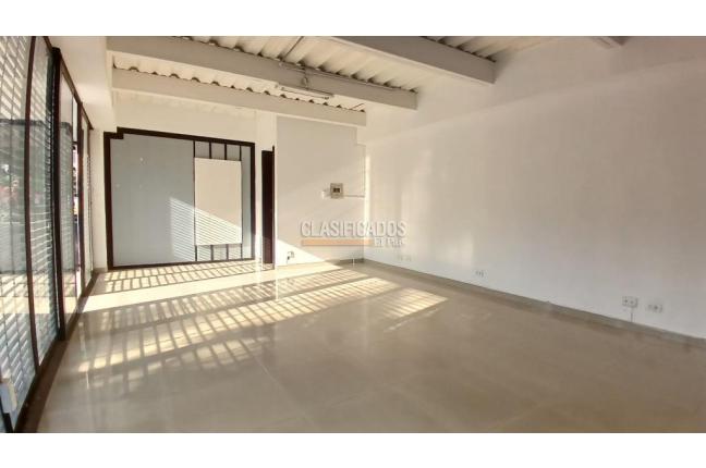 Locales y Bodegas, Alquiler, El Bosque - $1.700.000