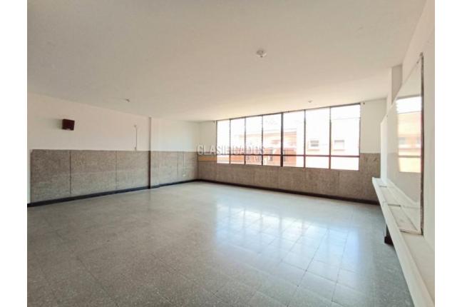 Edificios, Alquiler en Alameda