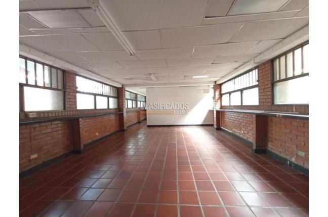 Edificios, Alquiler en Alameda