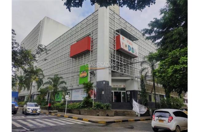 Locales y Bodegas, Venta en Centenario