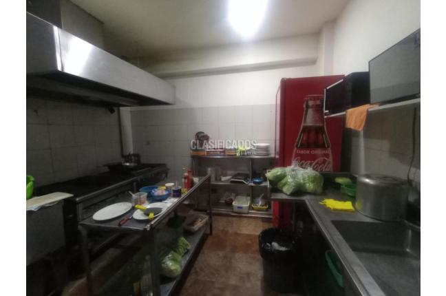 Locales y Bodegas, Venta, Centenario - $390.000.000