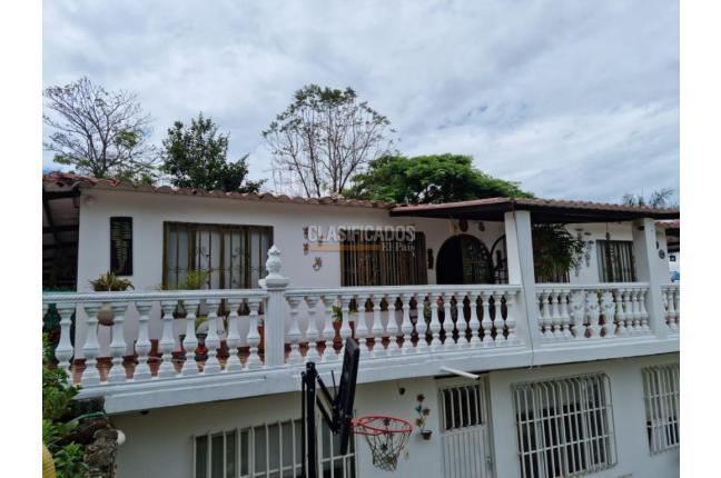 Casas, Venta en Aguacatal