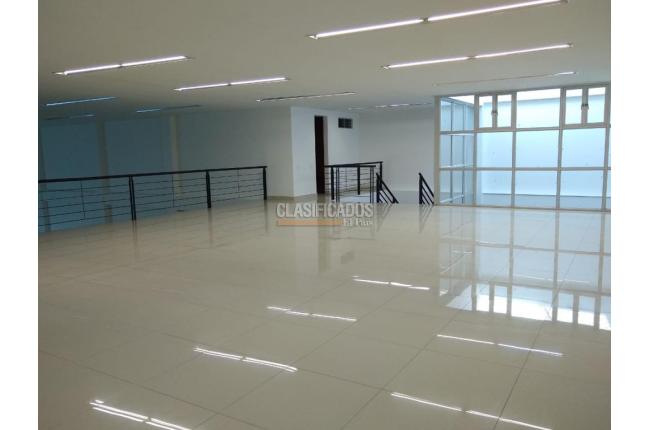 Locales y Bodegas, Venta, Santa Rosa - $1.490.000.000