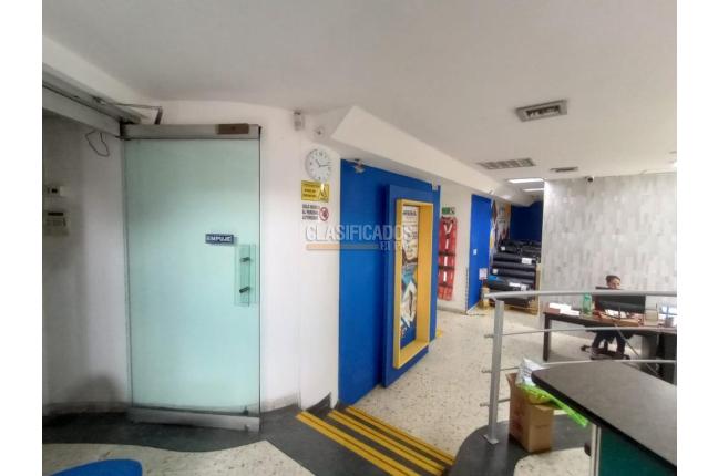 Edificios, Venta, Popular - $1.250.000.000