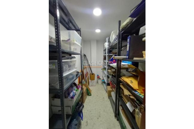 Edificios, Venta, Popular - $1.250.000.000