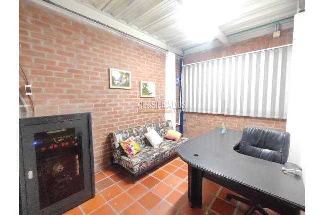 Locales y Bodegas, Venta, Guayaquil - $900.000.000