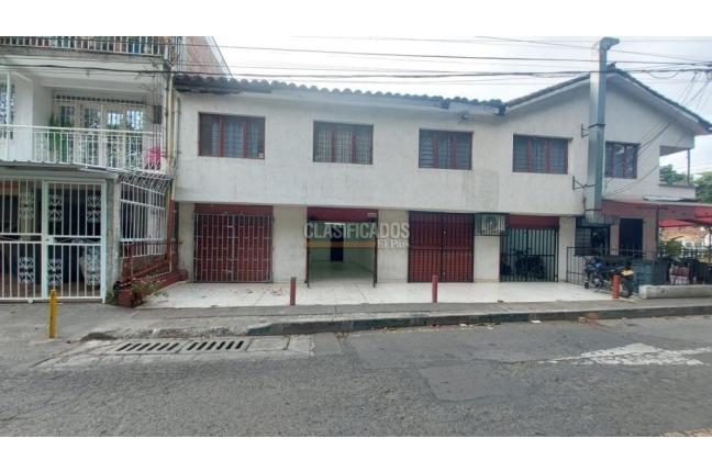 Locales y Bodegas, Alquiler en La Esmeralda