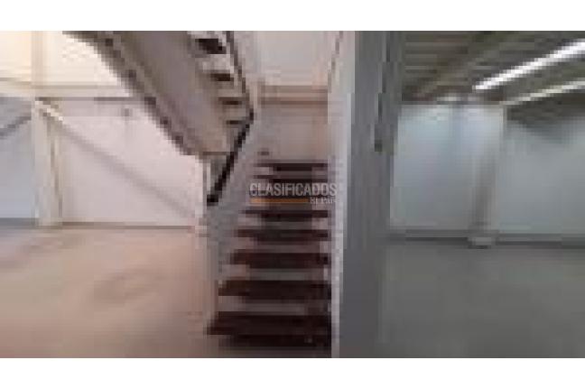 Oficinas y Consultorios, Alquiler en El Piloto