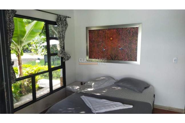 Casas, Alquiler, Ginebra - $15.500.000