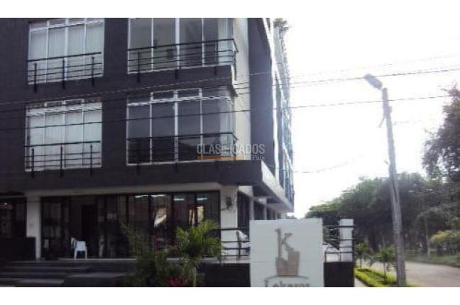 Locales y Bodegas, Alquiler, El Bosque - $2.000.000