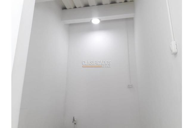 Locales y Bodegas, Alquiler, El Bosque - $2.000.000