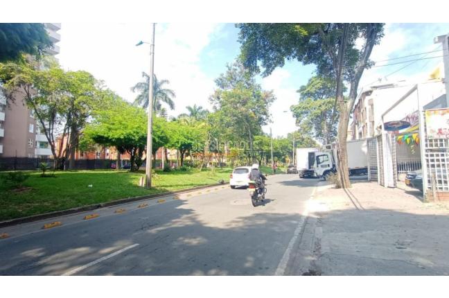 Locales y Bodegas, Alquiler en La Flora