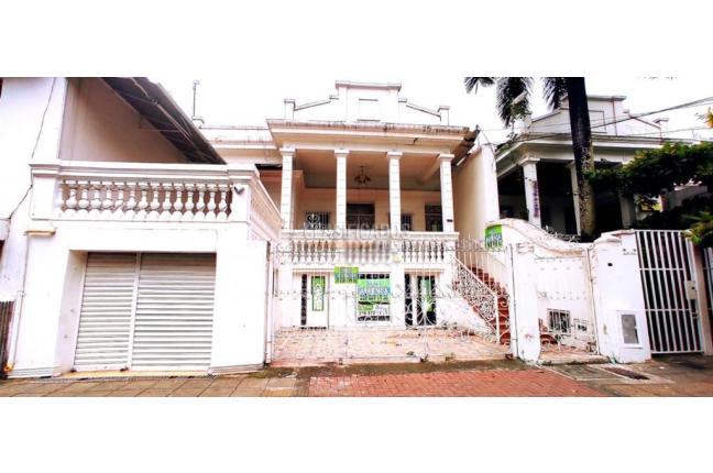 Casas, Venta, Granada - $2.000.000.000