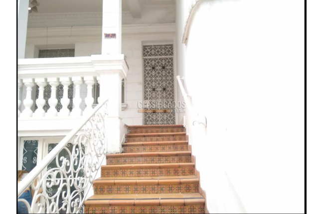 Casas, Venta, Granada - $2.000.000.000