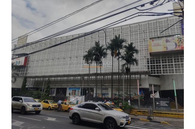 Locales y Bodegas, Alquiler en Centenario