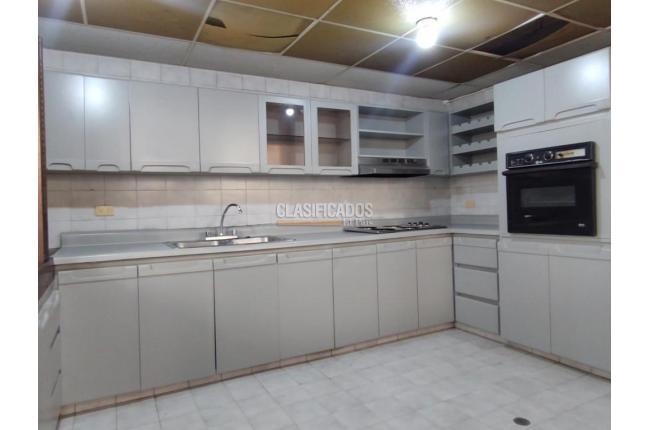 Apartamentos, Alquiler, Tequendama - $6.000.000