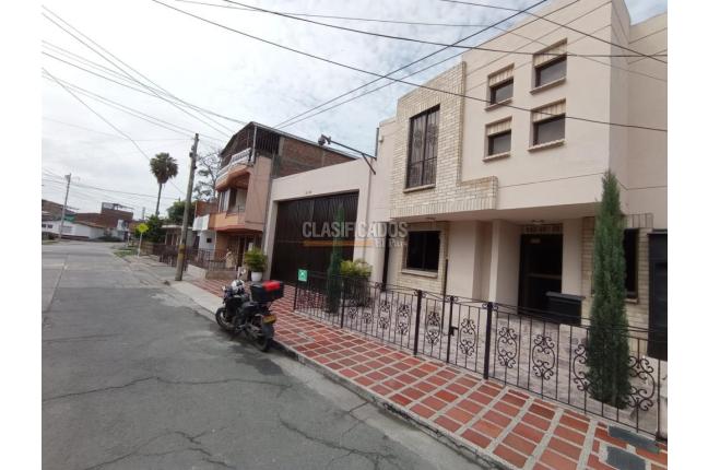 Oficinas y Consultorios, Alquiler, Palmira - $12.000.000