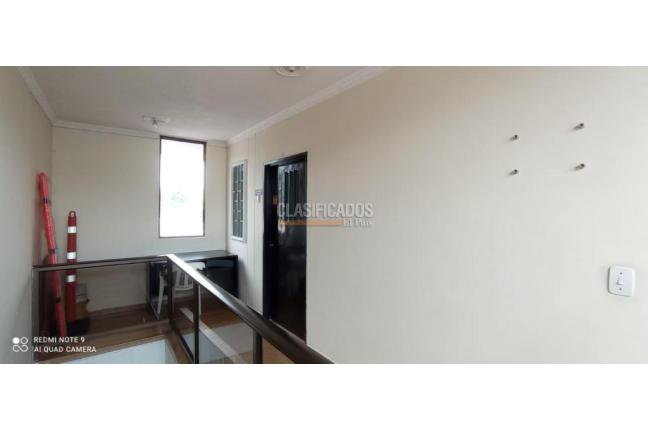 Oficinas y Consultorios, Alquiler, Versalles - $1.600.000