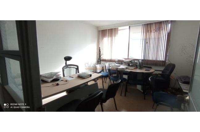 Oficinas y Consultorios, Alquiler, Versalles - $1.600.000