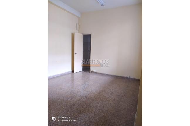Oficinas y Consultorios, Alquiler, San Pedro - $700.000