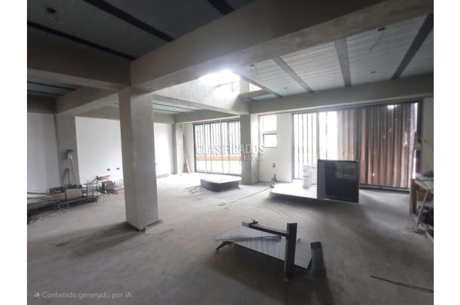 Oficinas y Consultorios, Alquiler, Ciudad Jardín - $6.500.000