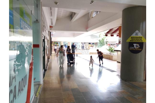 Locales y Bodegas, Venta, Multicentro - $1.200.000.000