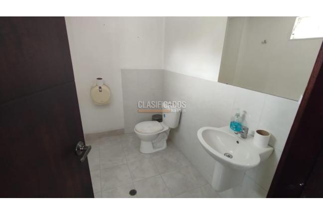 Oficinas y Consultorios, Alquiler, Ciudad Jardín - $8.104.882