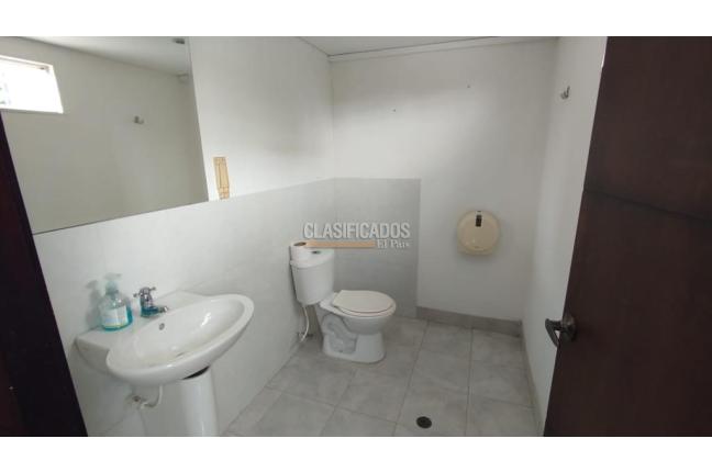 Oficinas y Consultorios, Alquiler, Ciudad Jardín - $8.104.882