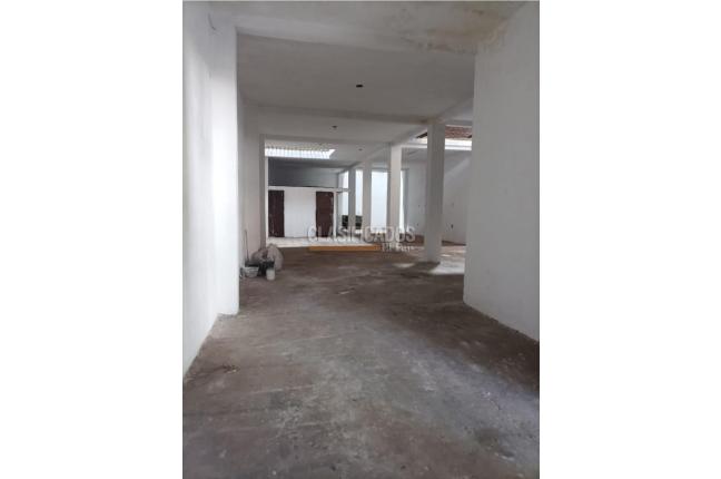 Locales y Bodegas, Alquiler, Caldas - $5.000.000