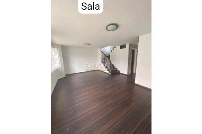Casas, Venta, Primero de Mayo - $660.000.000