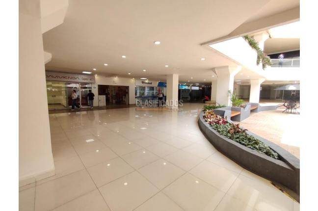 Locales y Bodegas, Alquiler, Ciudad Jardín - $13.000.000