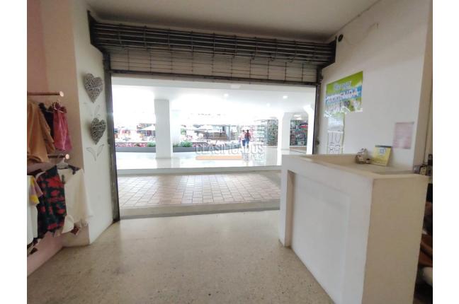 Locales y Bodegas, Alquiler, Ciudad Jardín - $13.000.000