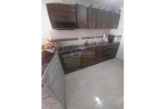 Casas, Venta, Primero de Mayo - $1.100.000.000