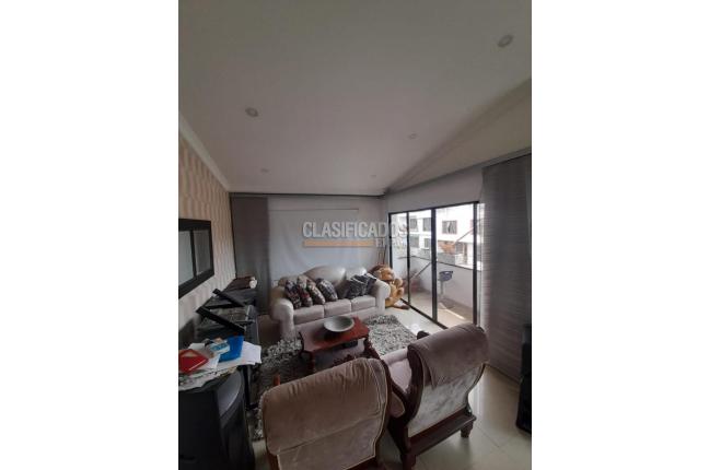 Casas, Venta, Primero de Mayo - $1.100.000.000